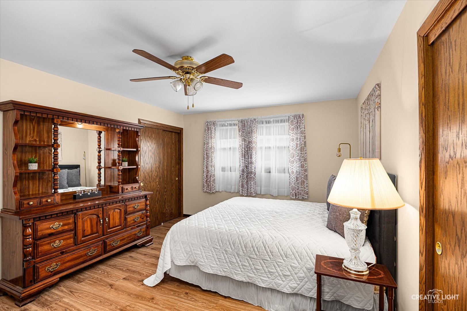 10624 S 83rd Avenue, Palos Hills, IL 60465