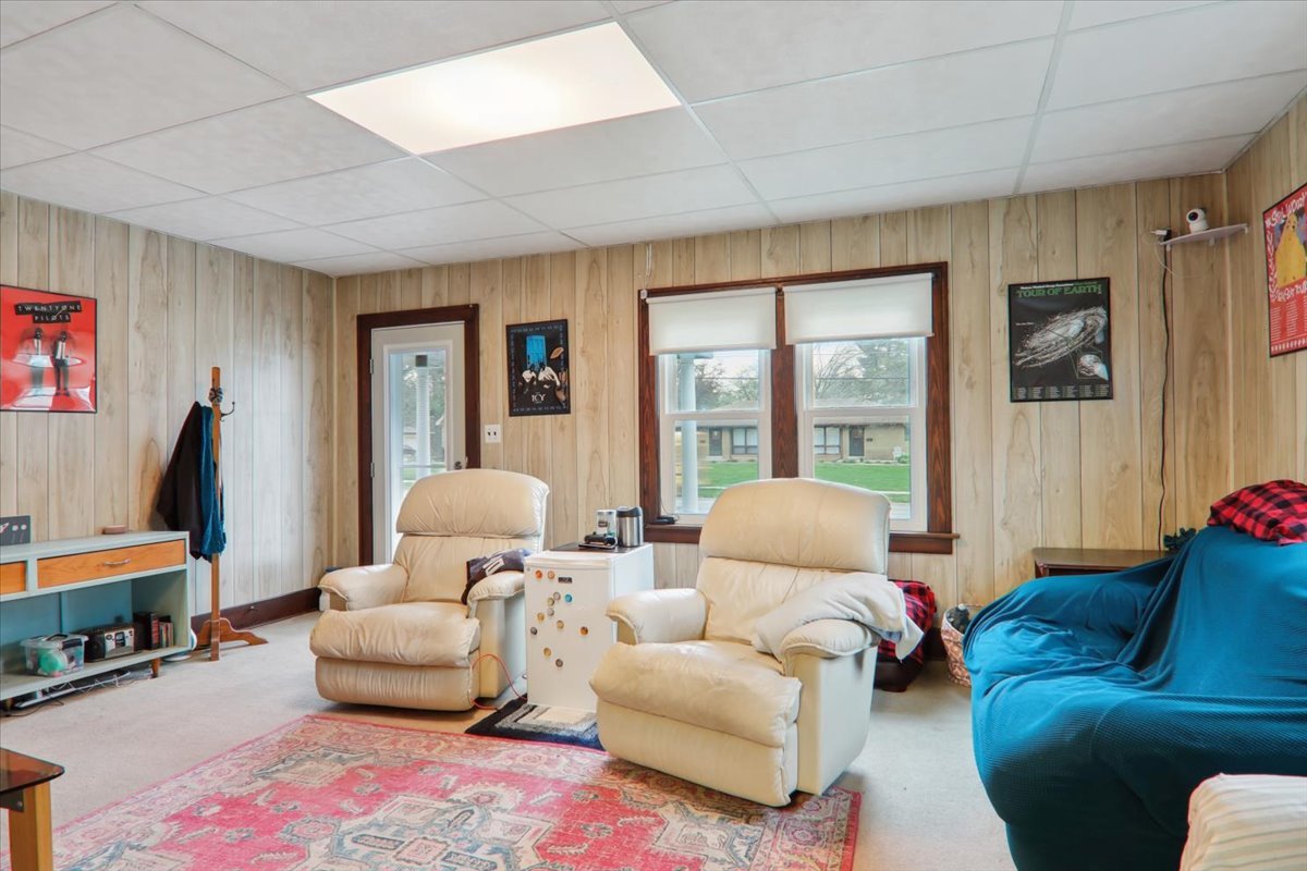 1018 Hovey Avenue, Normal, IL 61761