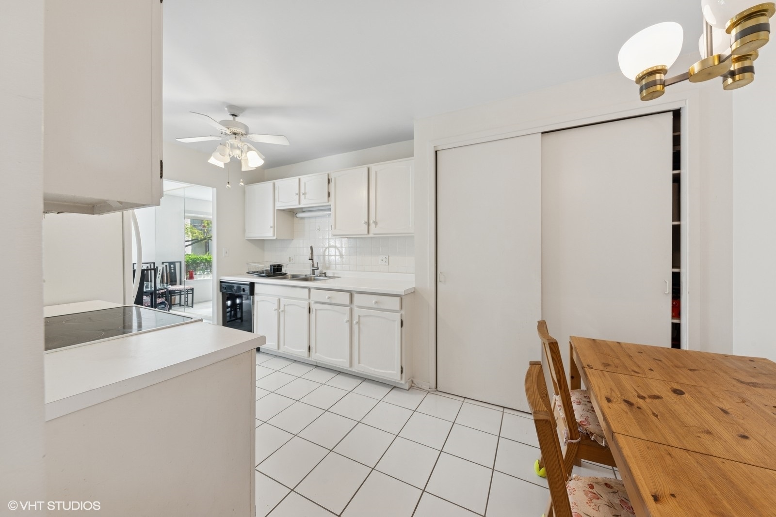 3085 Pheasant Creek Drive #110, Northbrook, IL 60062