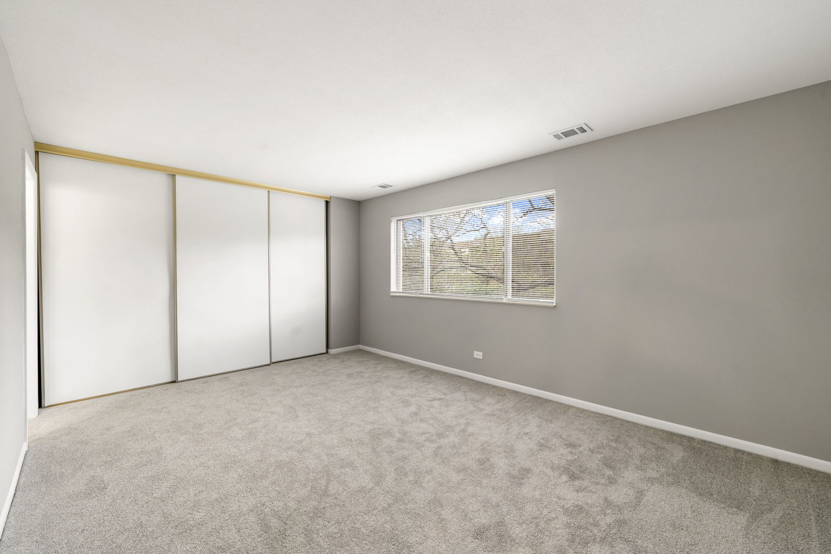3110 Pheasant Creek Drive #201, Northbrook, IL 60062