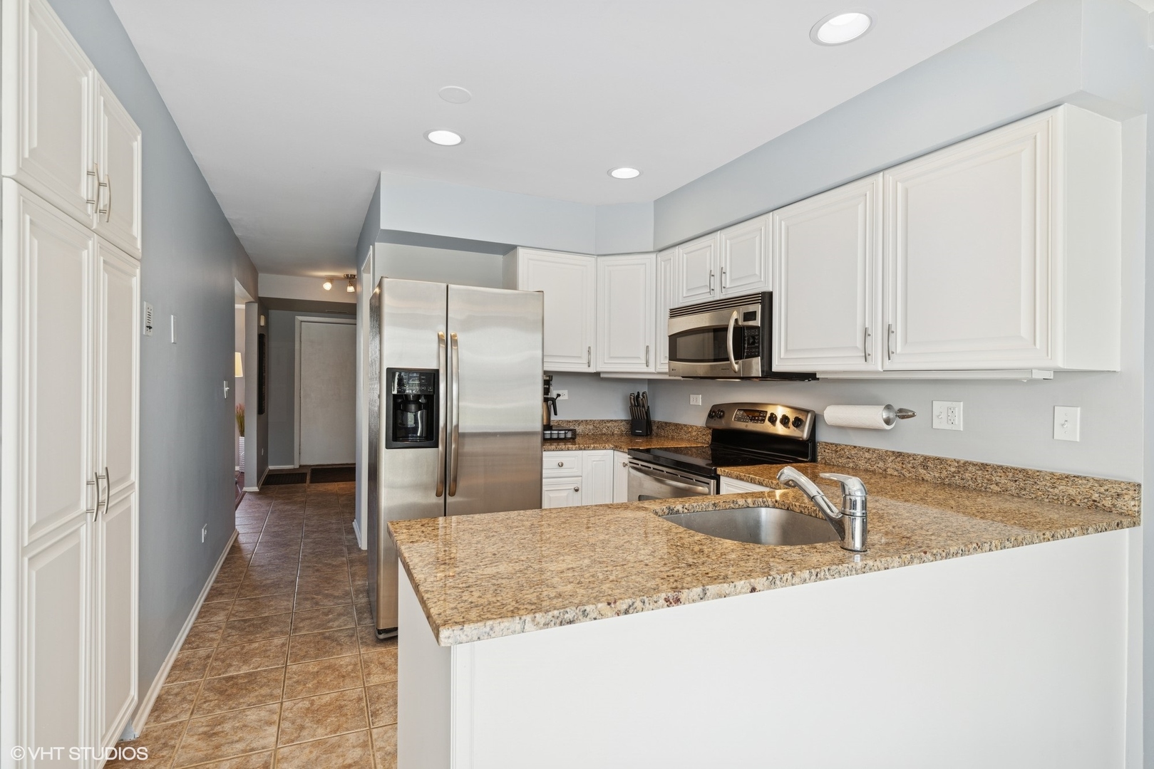 162 W Golf Road, Libertyville, IL 60048