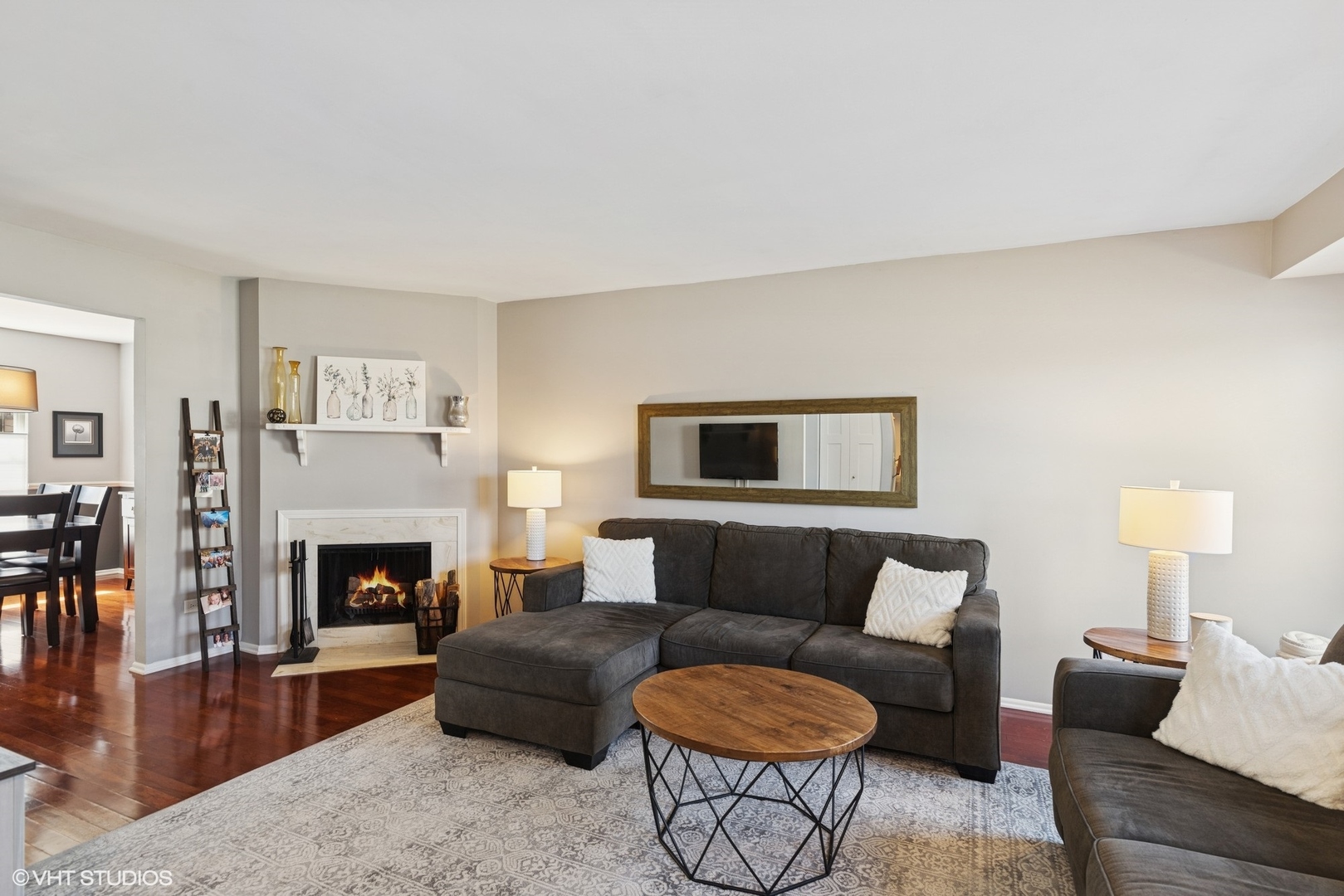 162 W Golf Road, Libertyville, IL 60048