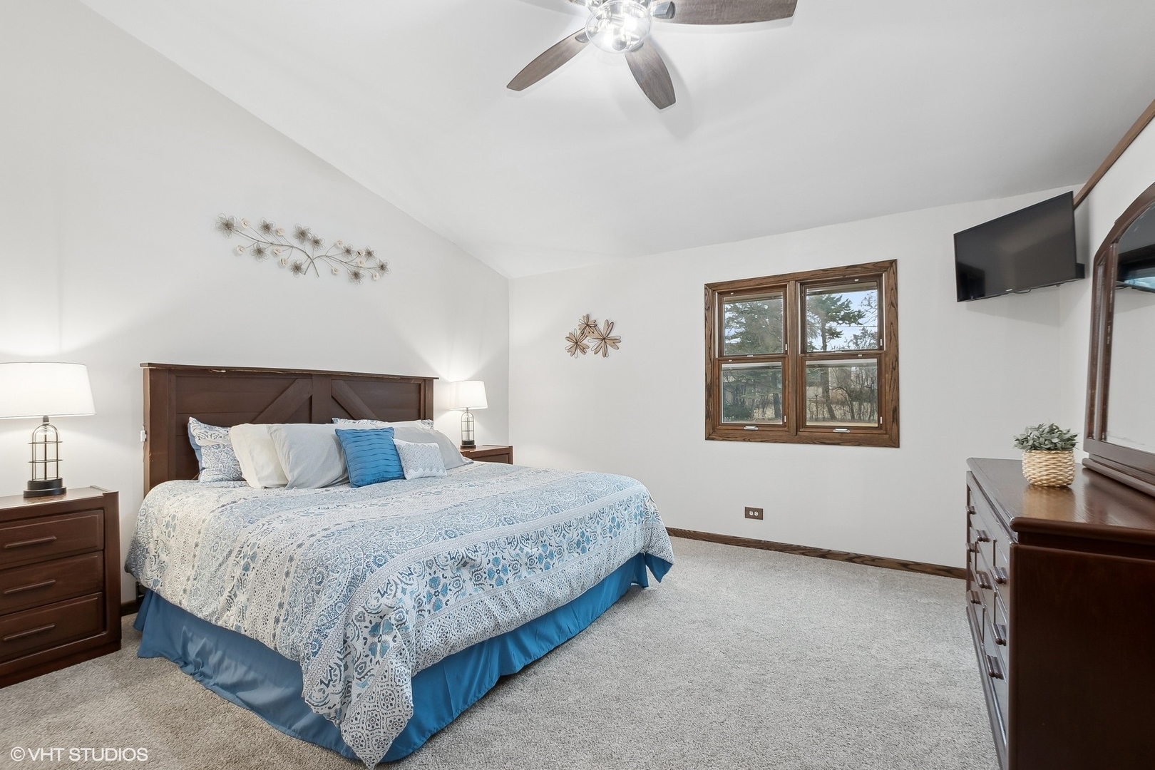 1614 65th Place, Indian Head Park, IL 60525