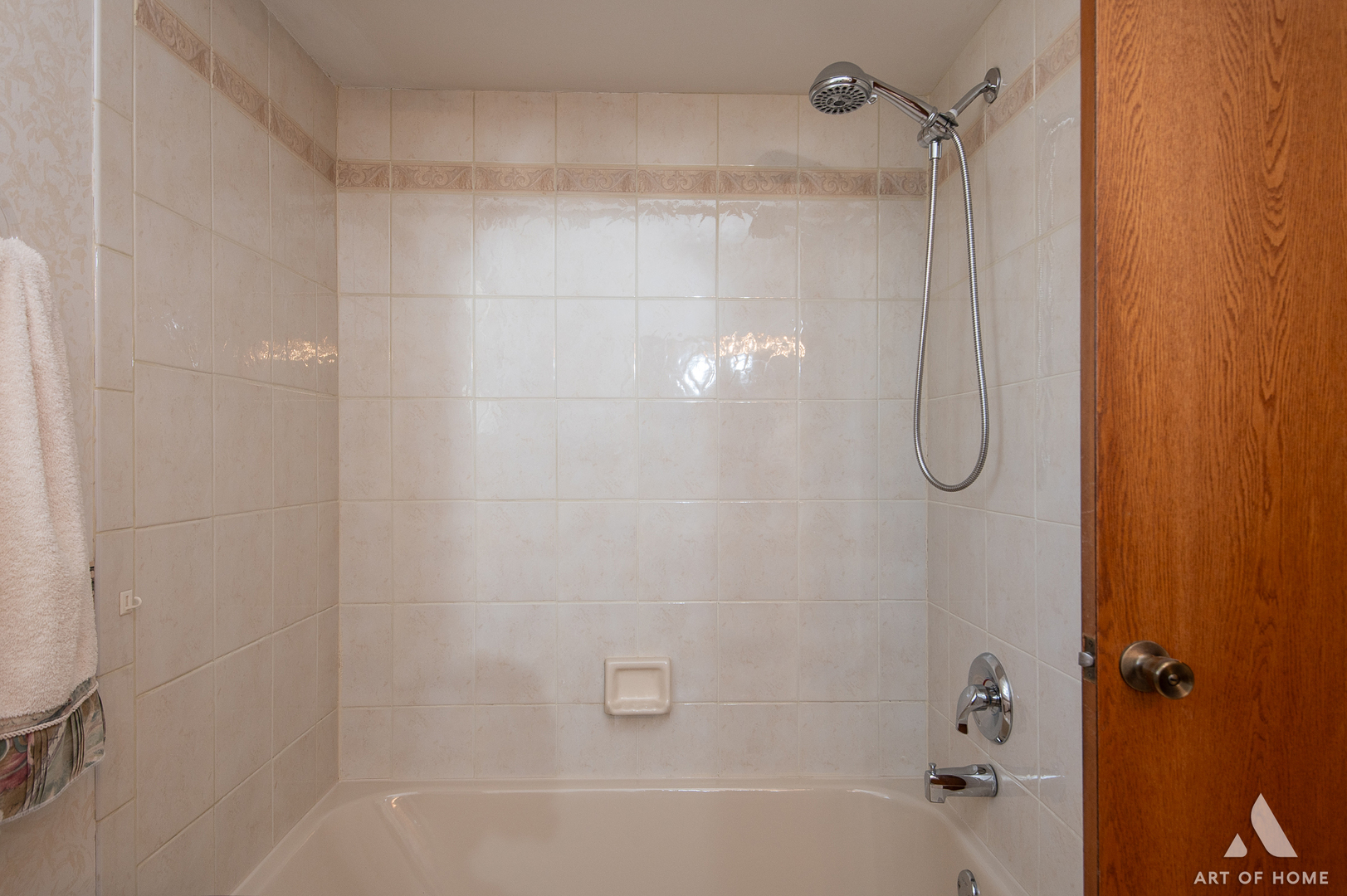 6132 W 80th Place, Burbank, IL 60459