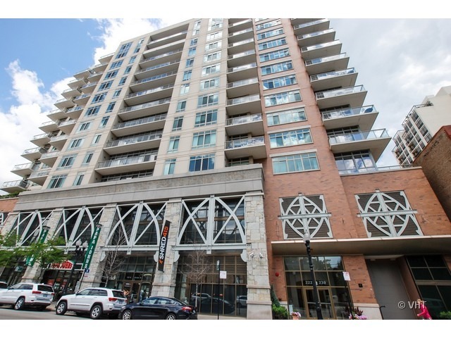 230 W Division Street #707, Chicago, IL 60610