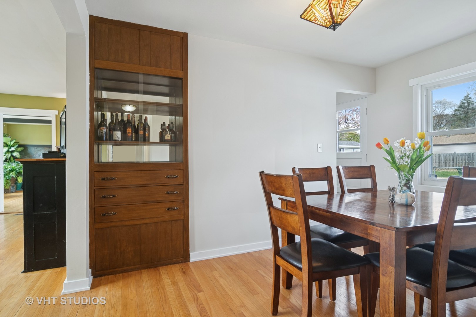 240 N Ashland Avenue, Palatine, IL 60074