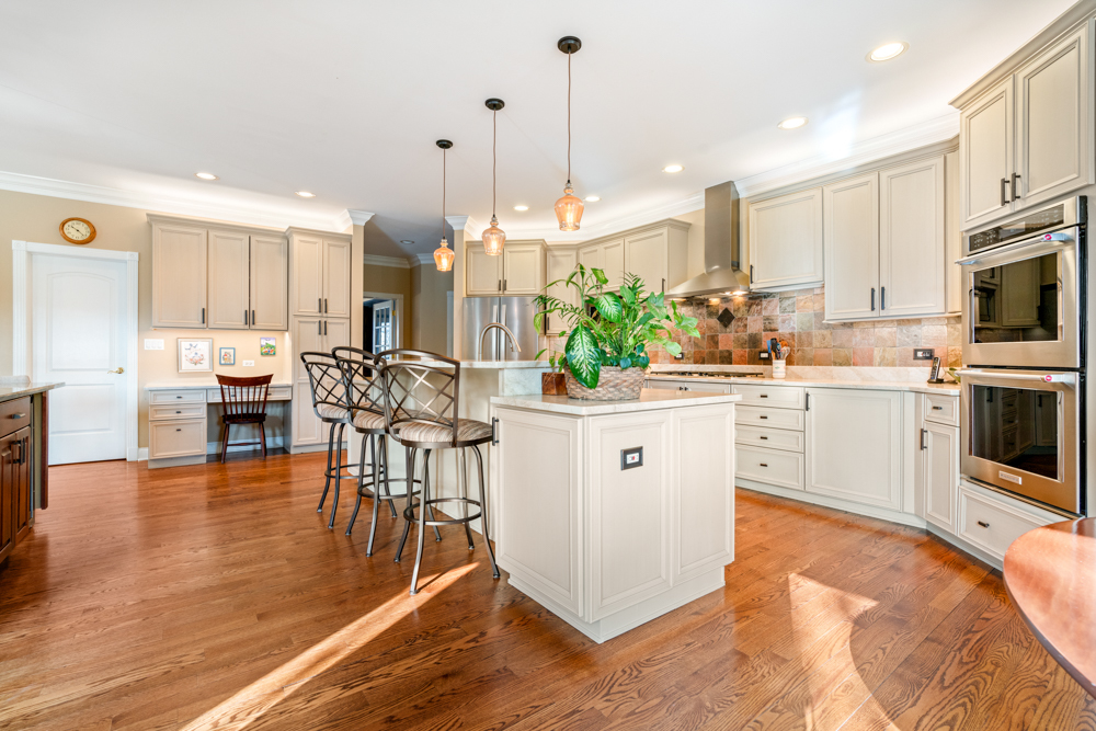 45 Candlewood Drive, North Barrington, IL 60010