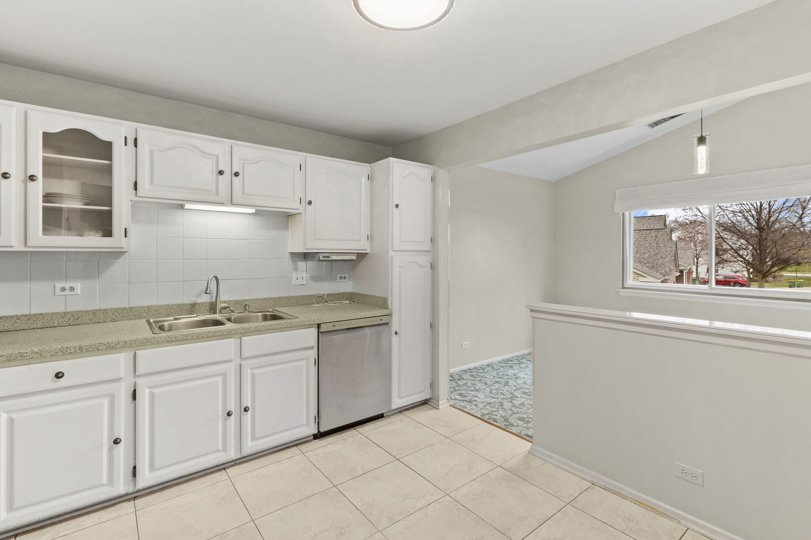 1406 Aldgate Court #D2, Wheeling, IL 60090
