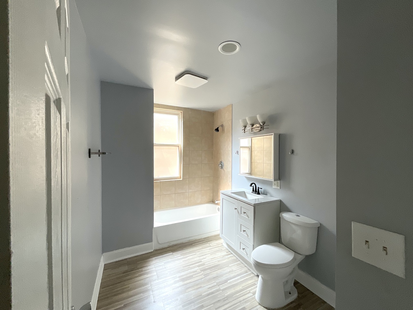 5726 S Sangamon Street, Chicago, IL 60621
