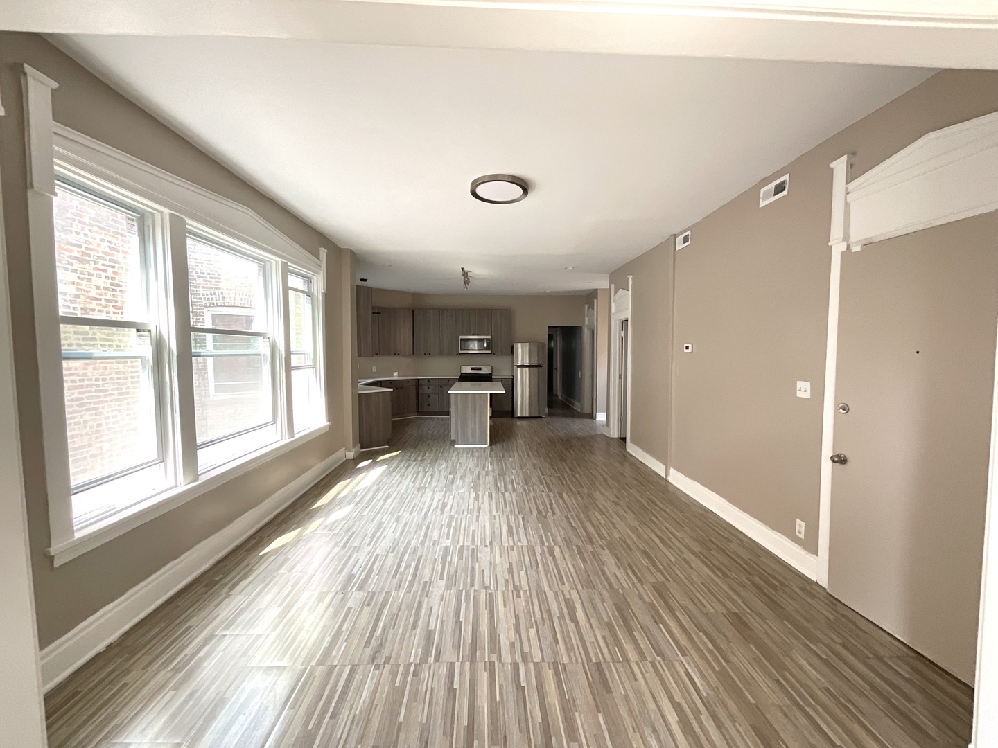 5726 S Sangamon Street, Chicago, IL 60621