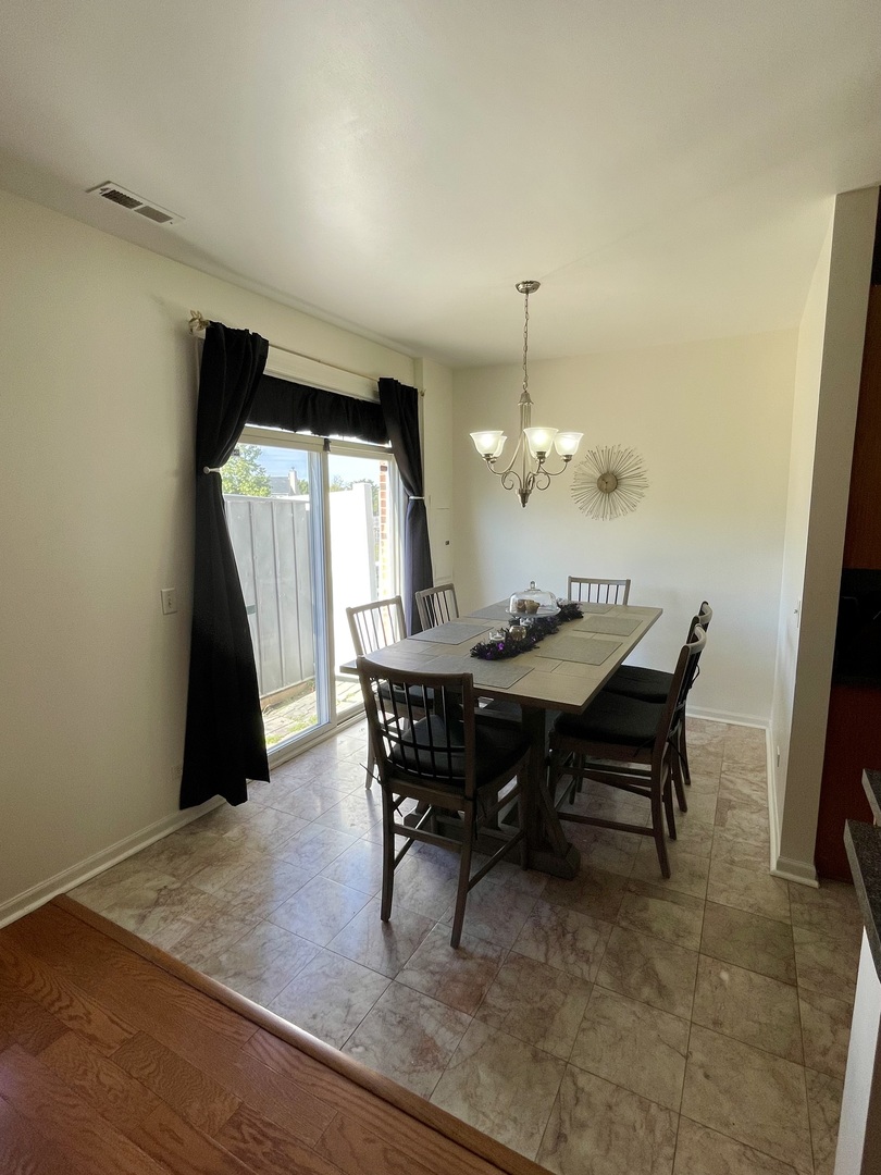 1109 Heron Circle, Joliet, IL 60431