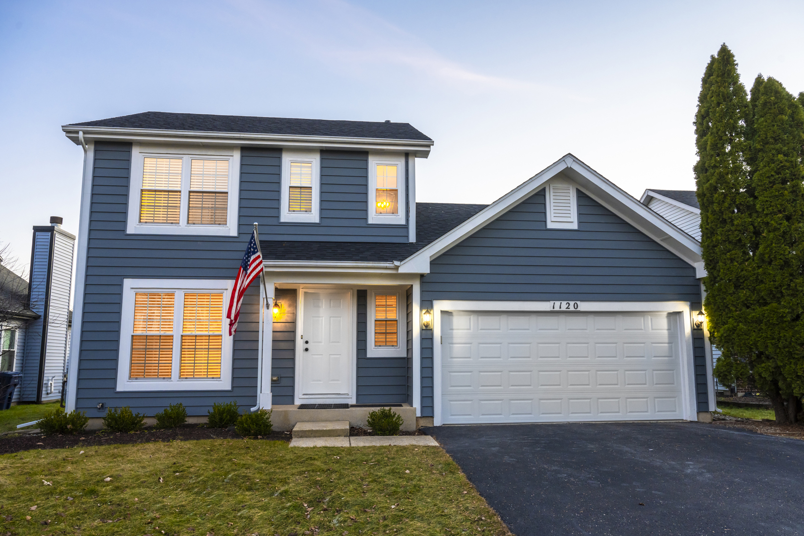 1120 Lakewood Circle, Naperville, IL 60540