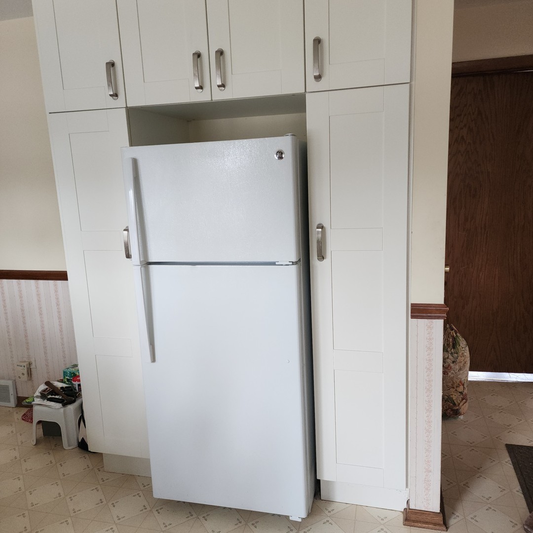 6424 W 93RD Street, Oak Lawn, IL 60453