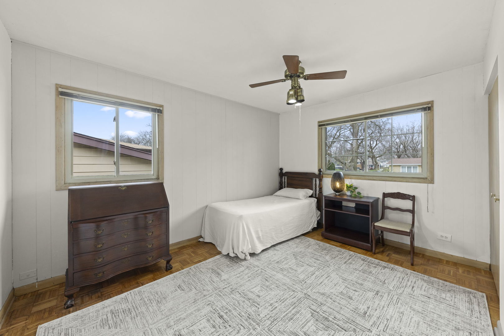 825 S School Street, Lombard, IL 60148