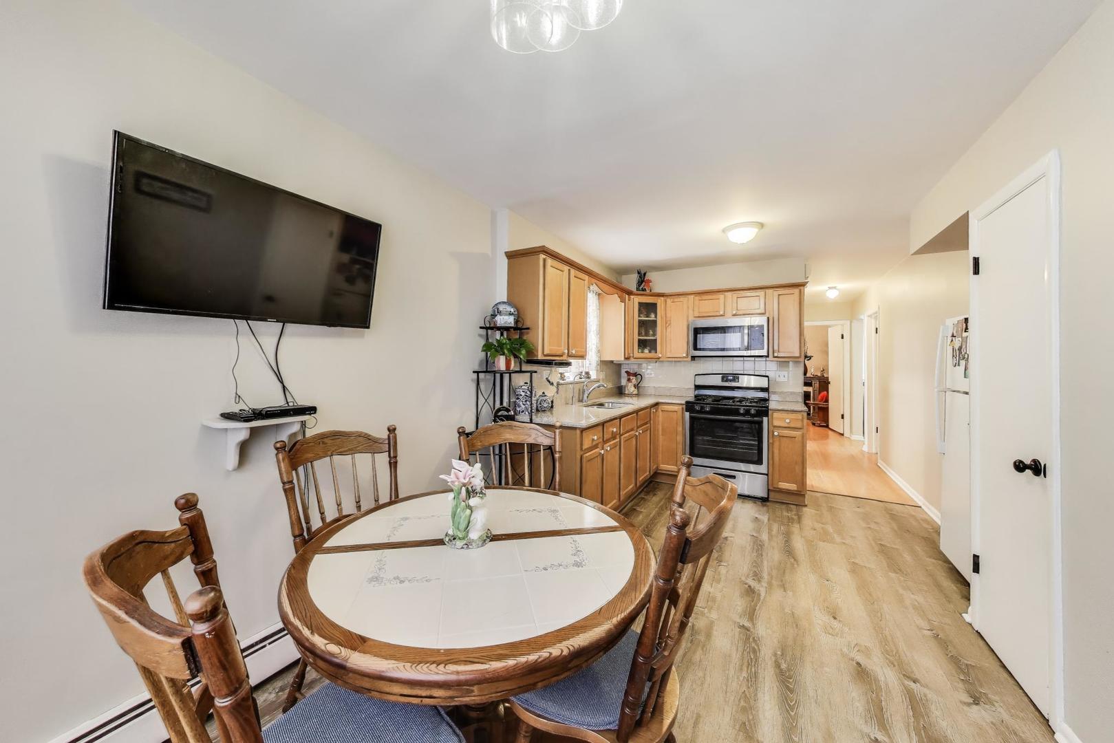 4044 N Overhill Avenue, Norridge, IL 60706