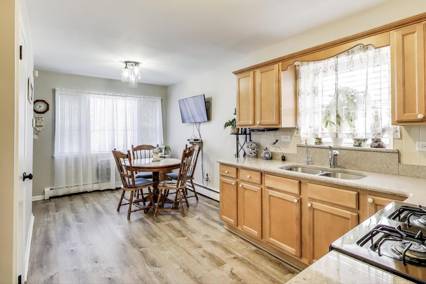 4044 N Overhill Avenue, Norridge, IL 60706