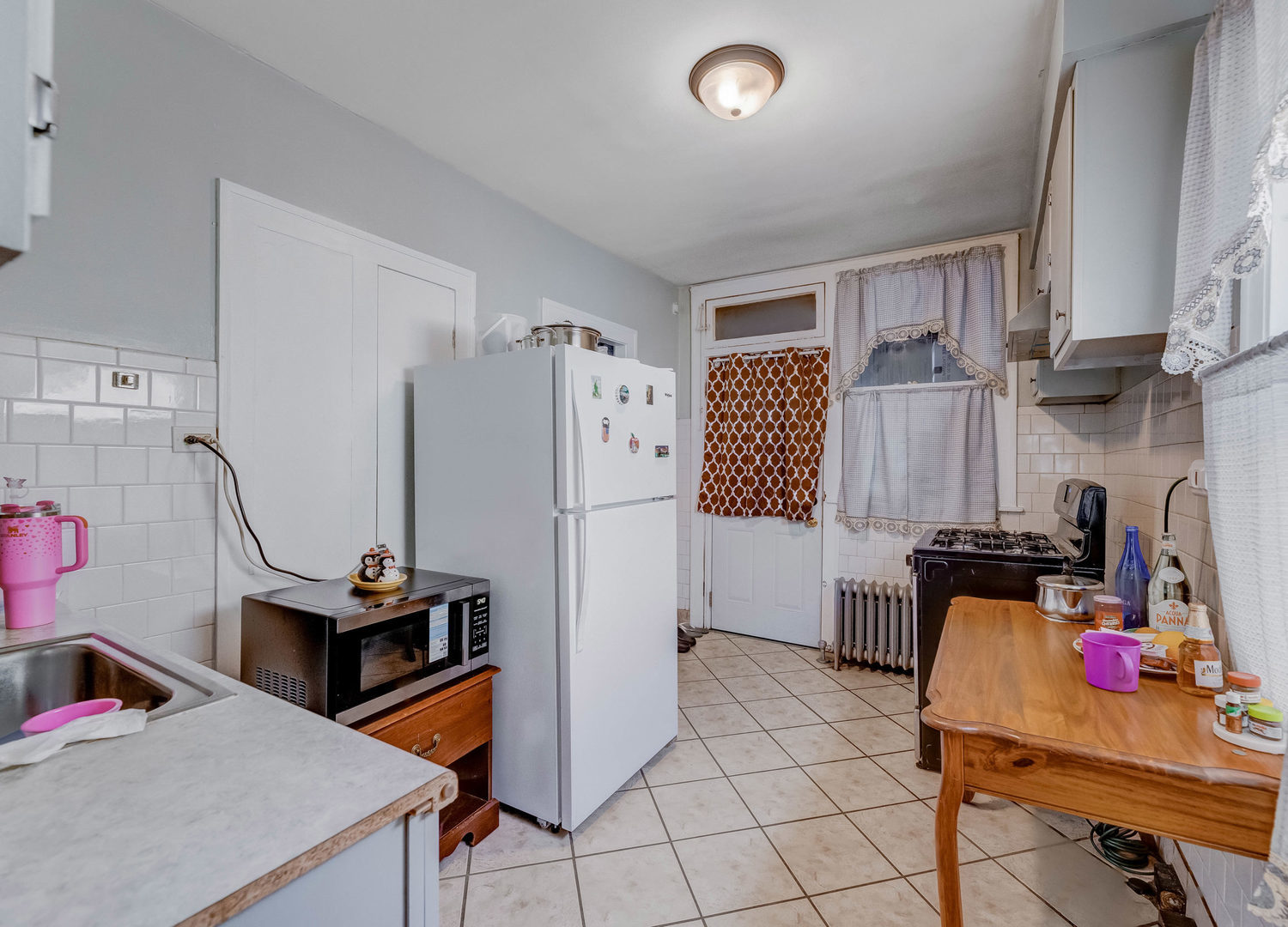 2936 N Kilpatrick Avenue, Chicago, IL 60641