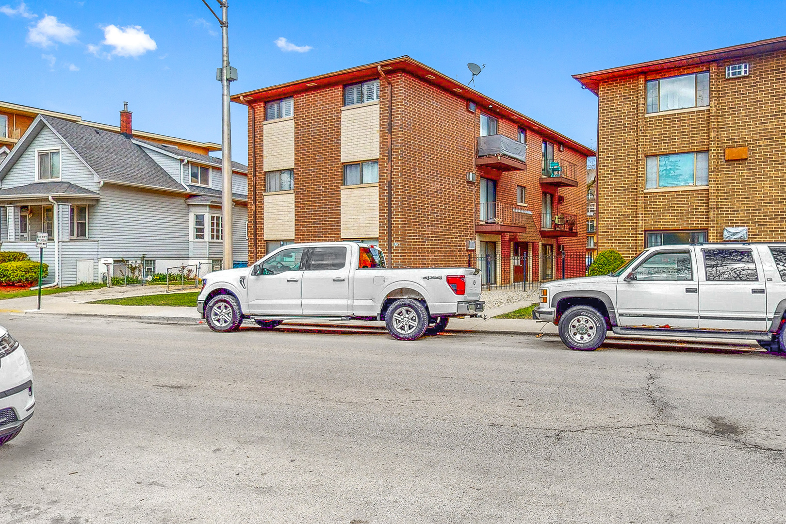 230 Circle Avenue #5, Forest Park, IL 60130