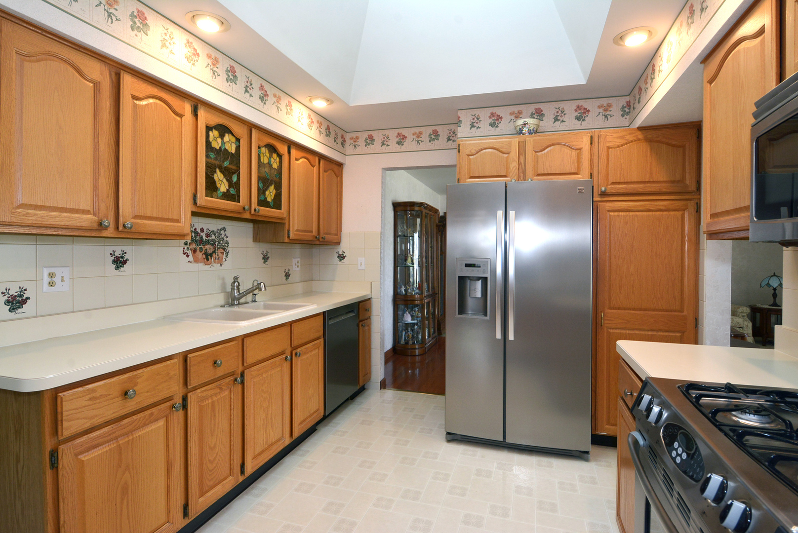1021 S Grace Street, Mount Prospect, IL 60056