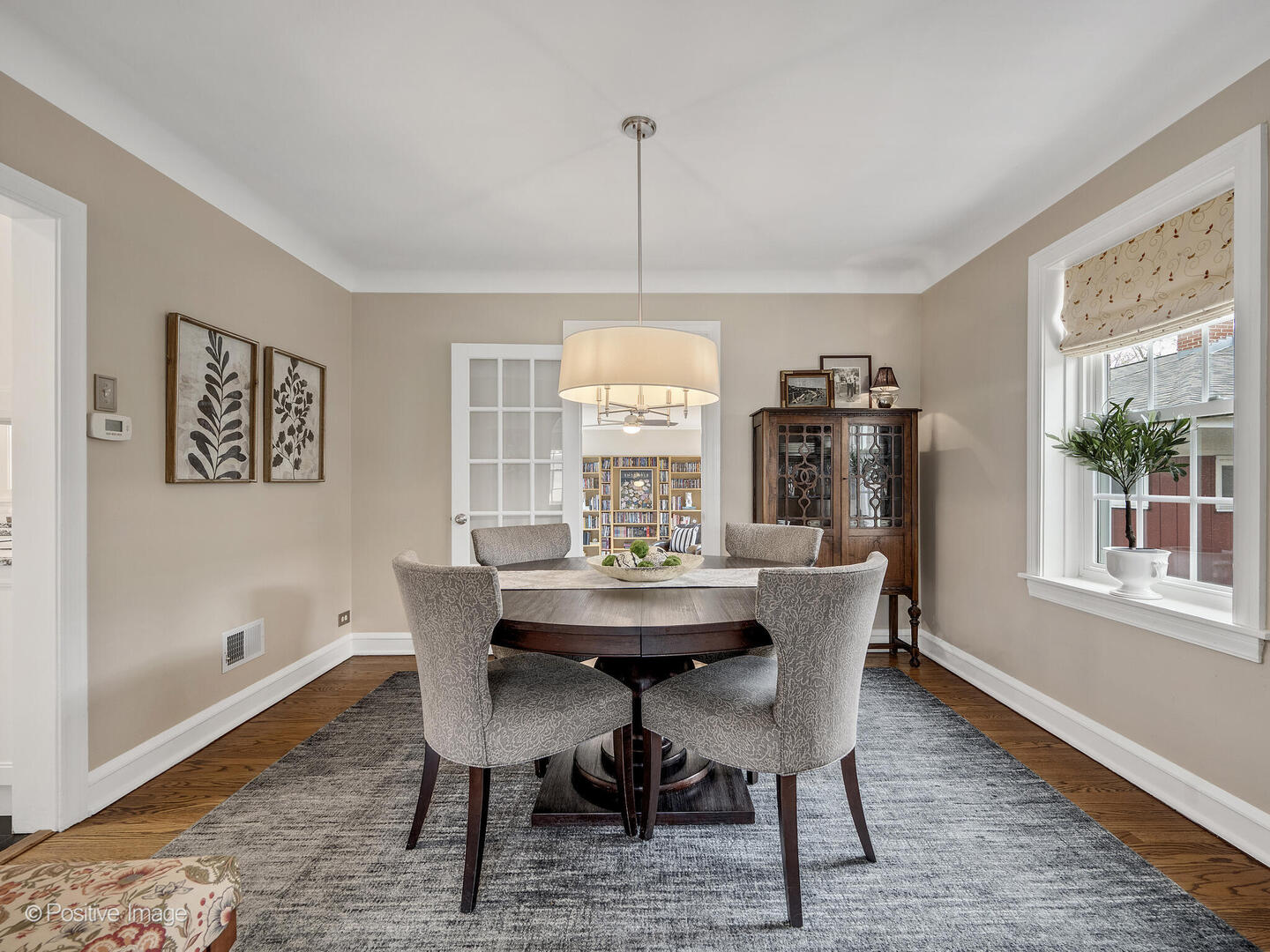 805 N Catherine Avenue, La Grange Park, IL 60526