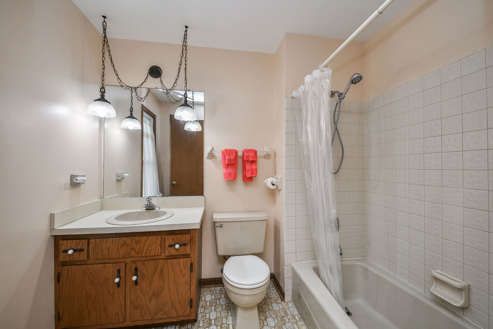 624 Joshua Court, Naperville, IL 60540