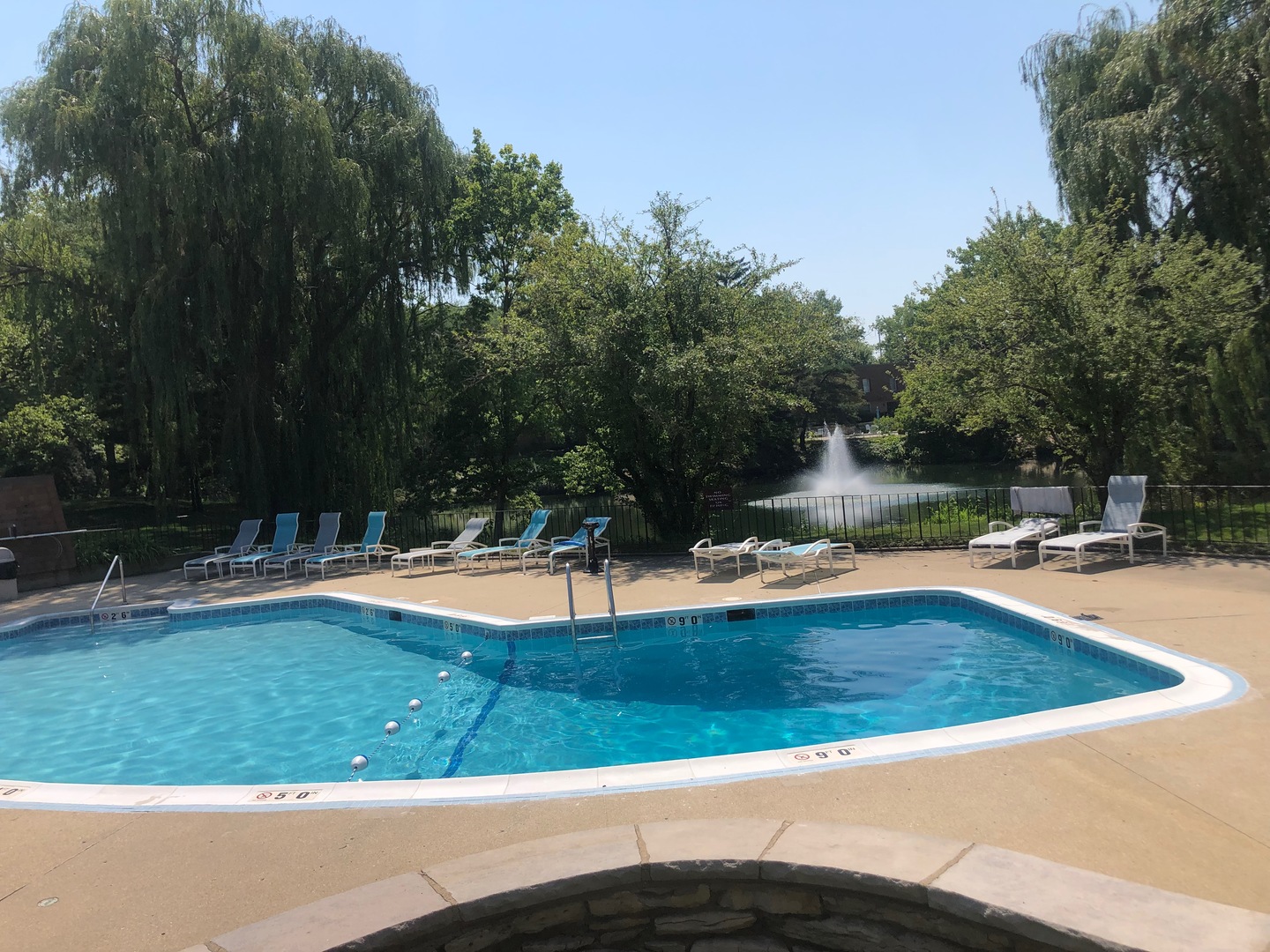 1230 Park Avenue #205, Highland Park, IL 60035