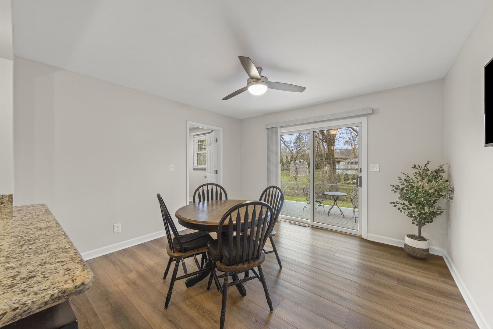 716 Tanglewood Lane, Frankfort, IL 60423