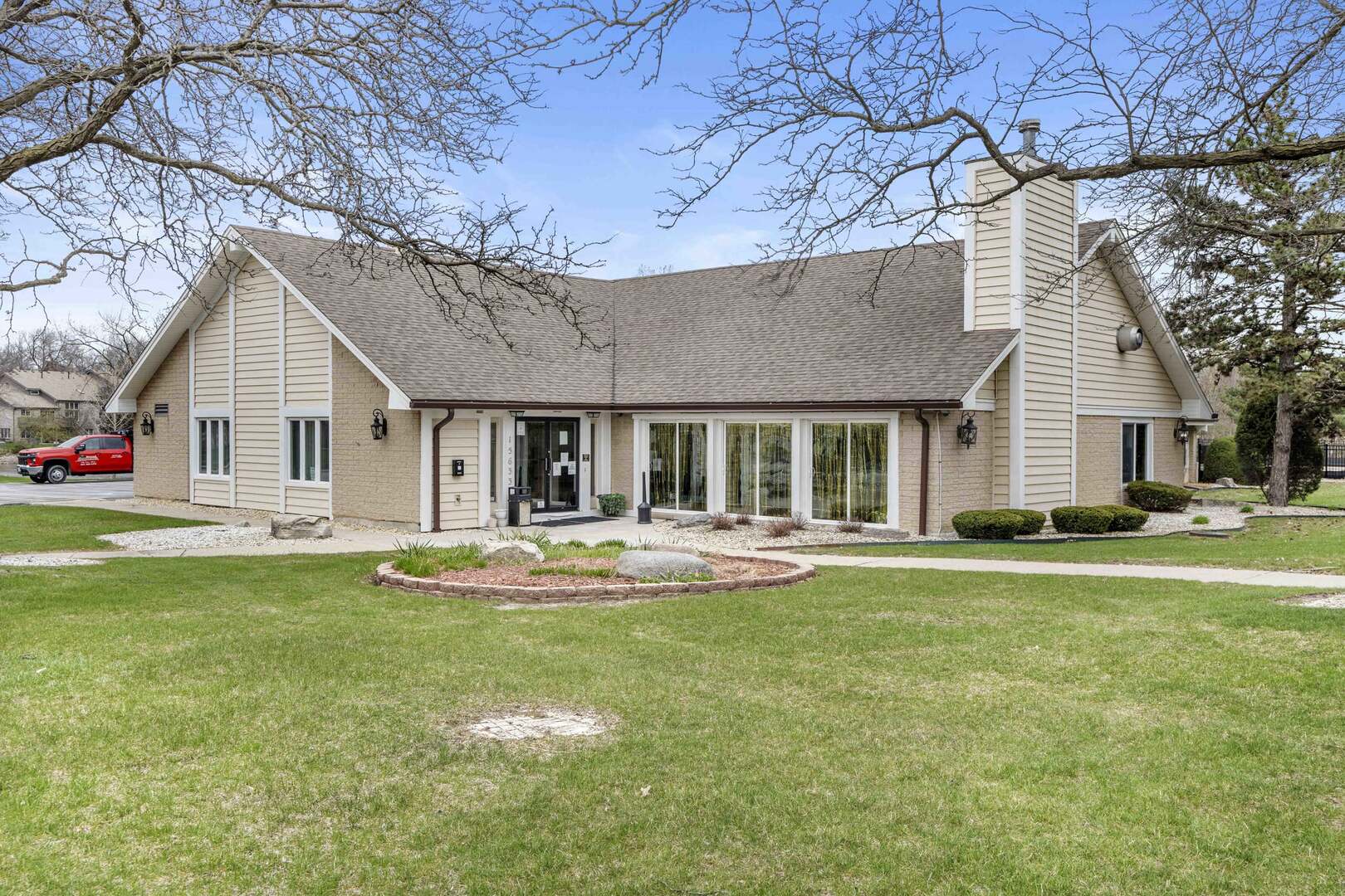 15721 S ORLAN BROOK Drive #90, Orland Park, IL 60462