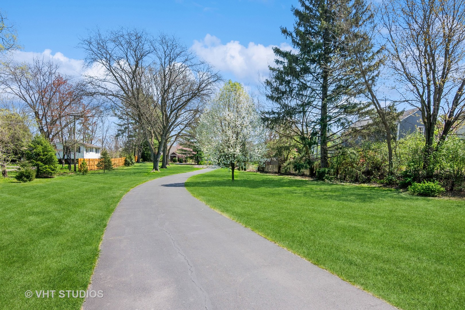 2S283 Route 59, Warrenville, IL 60555