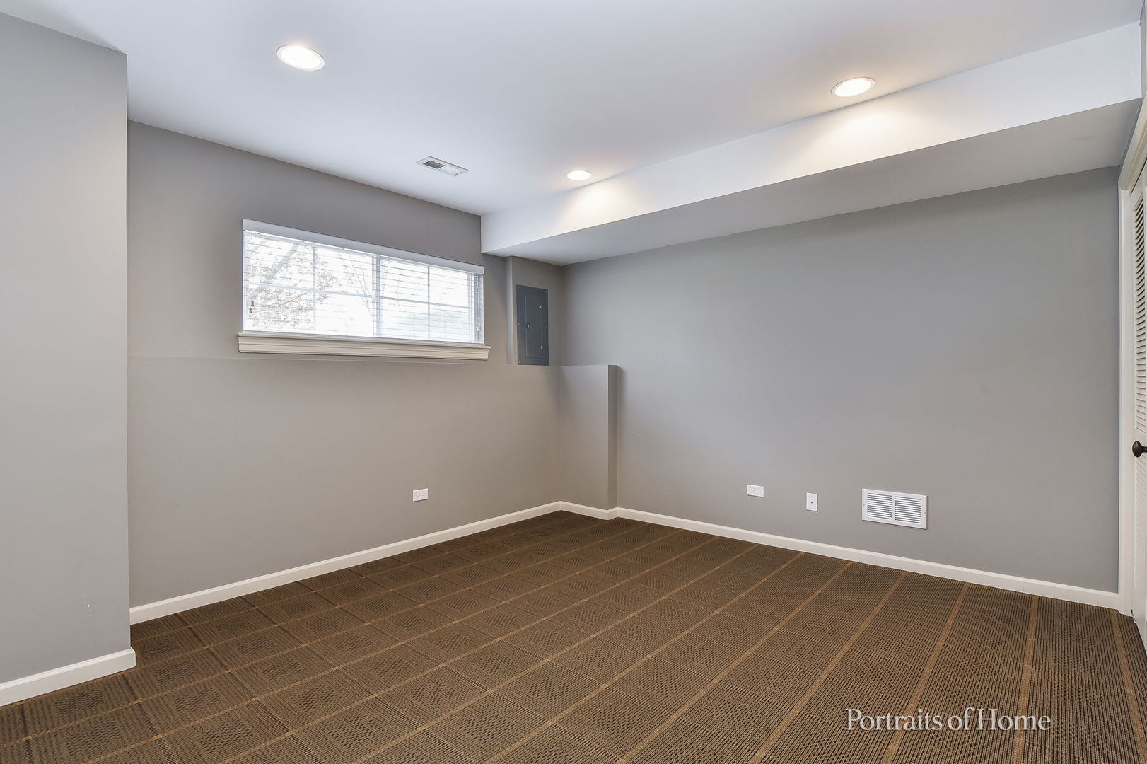 816 SHADOWBROOK Court, Oswego, IL 60543