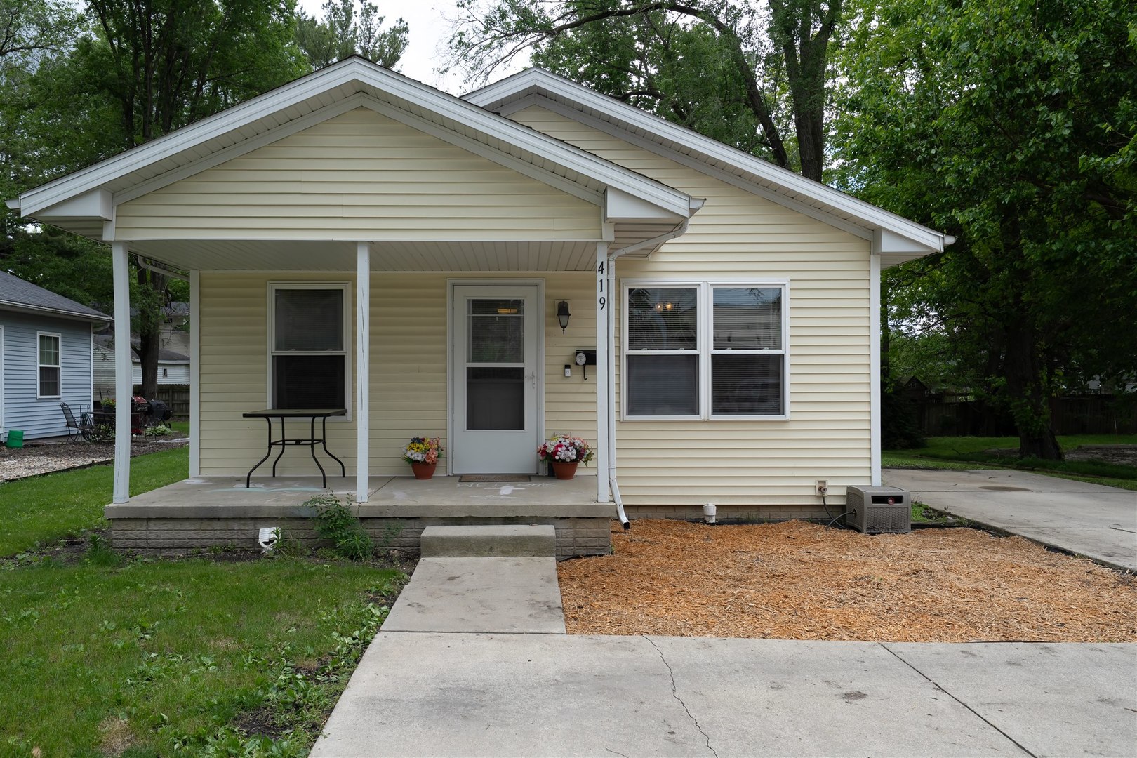419 W Vernon Avenue, Normal, IL 61761