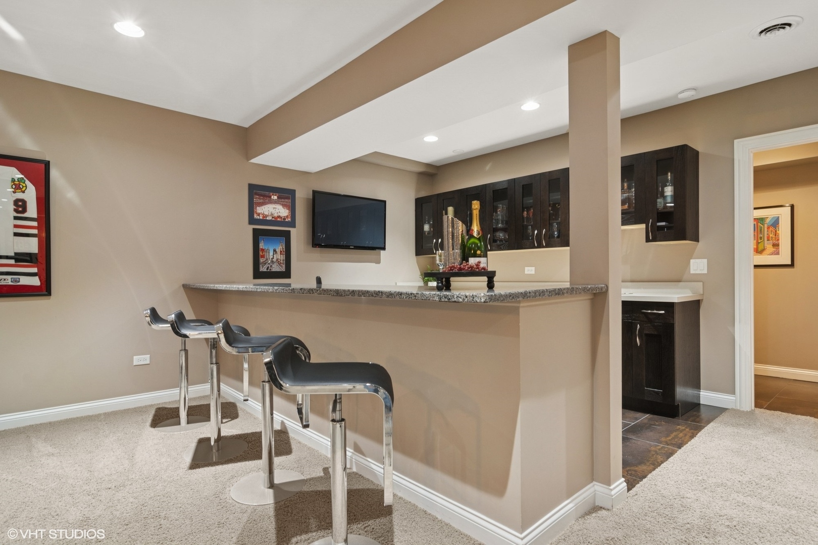 1736 PEBBLE BEACH Way, Vernon Hills, IL 60061