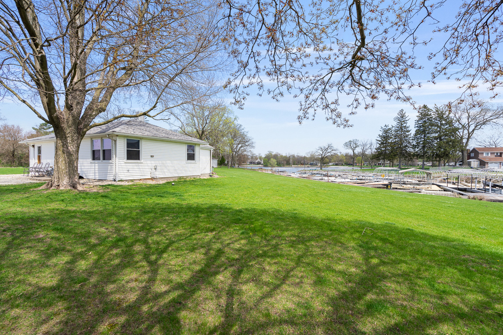 2697 River Road, Kankakee, IL 60901