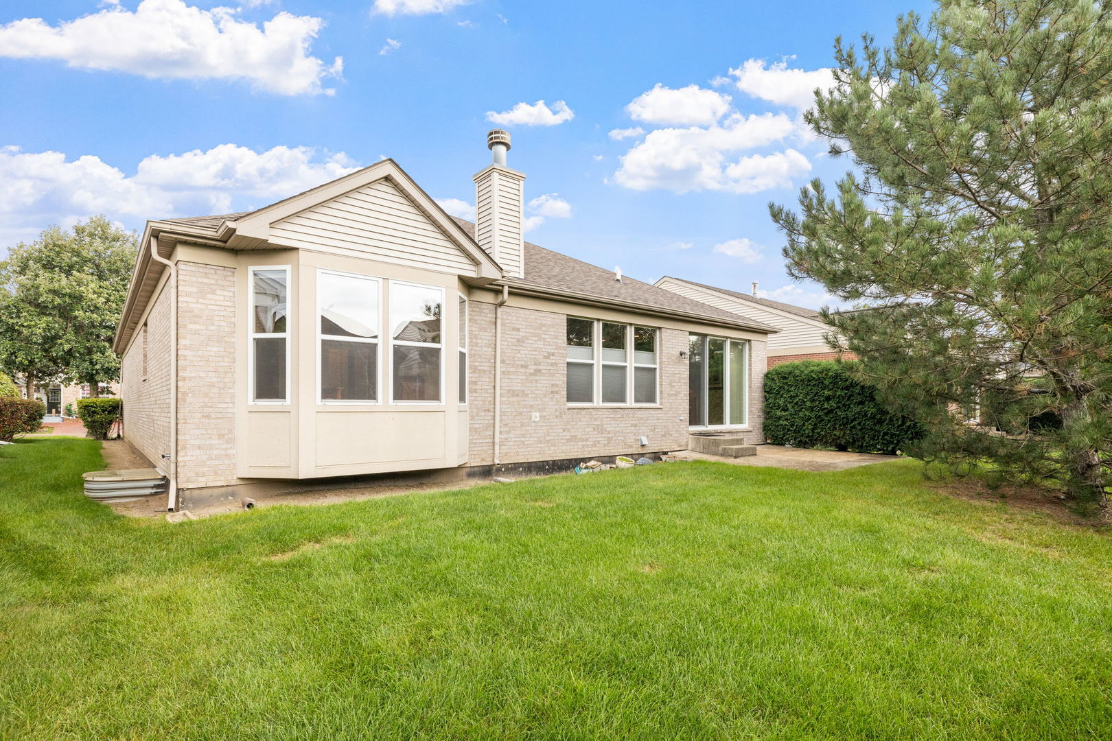 9249 Dunmore Drive, Orland Park, IL 60462