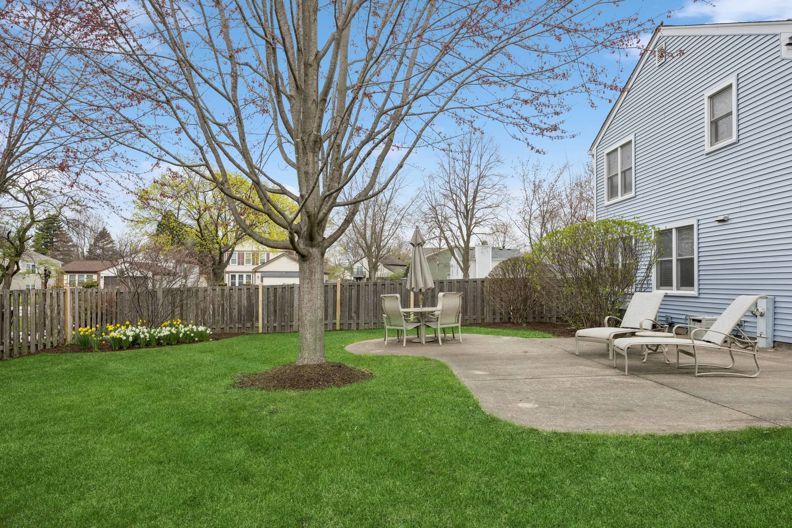 457 Caren Drive, Buffalo Grove, IL 60089