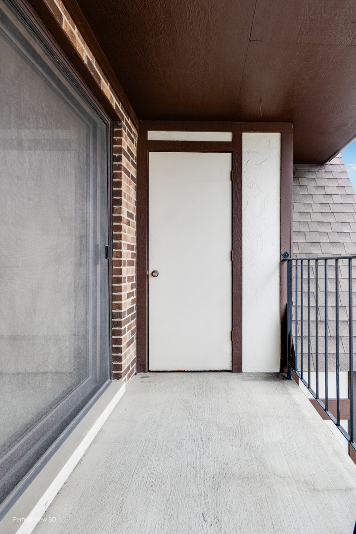10504 Ridge Cove Drive #33D, Chicago Ridge, IL 60415
