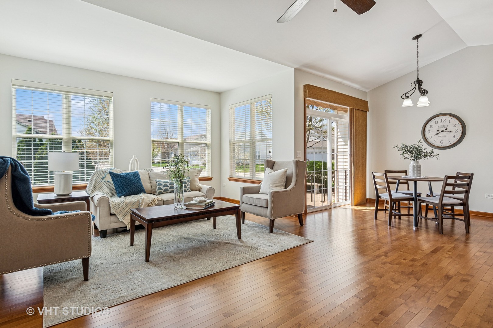 4120 Idlewild Lane, Naperville, IL 60564