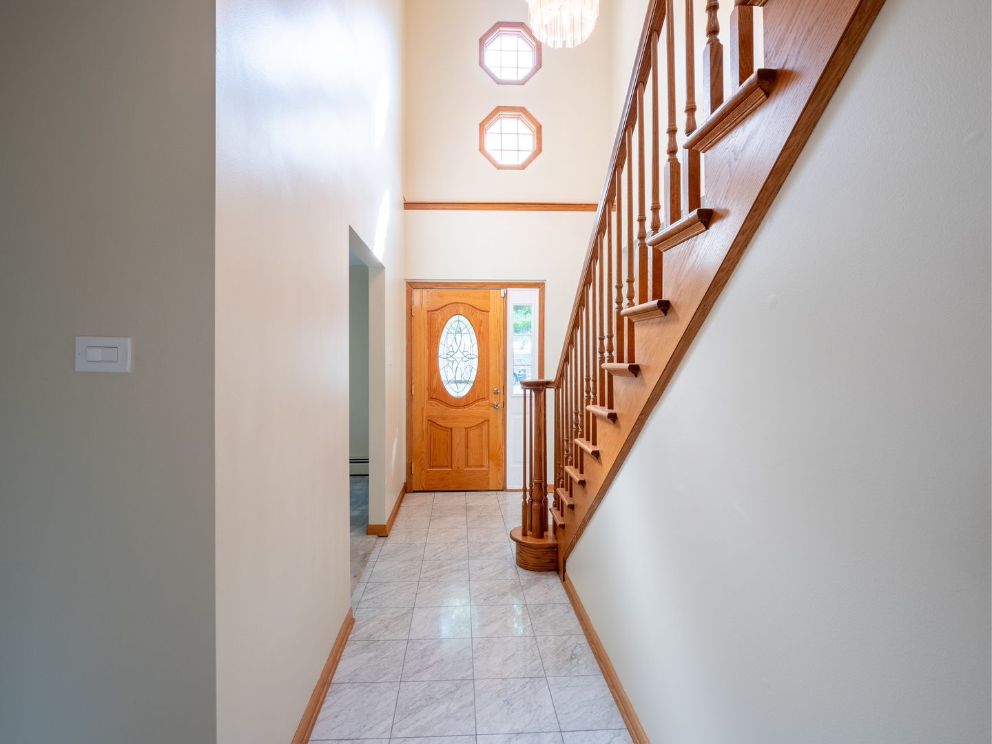 9414 S 69th Avenue, Oak Lawn, IL 60453