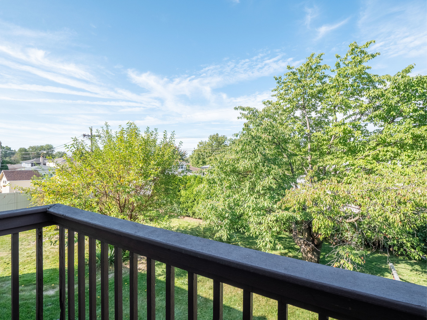 9414 S 69th Avenue, Oak Lawn, IL 60453