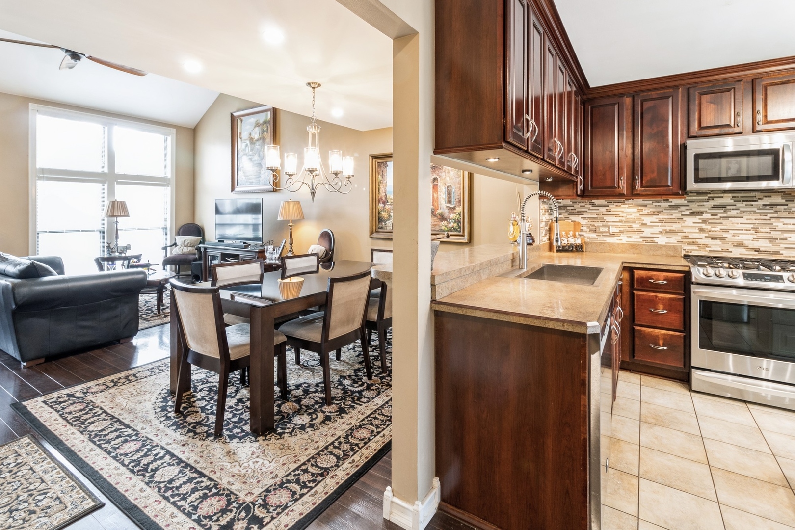 3050 Ashton Court, Westchester, IL 60154