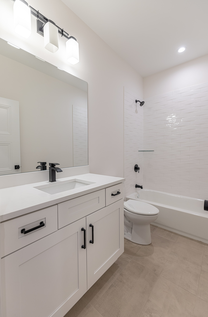 1016 N Hermitage Avenue #3, Chicago, IL 60622