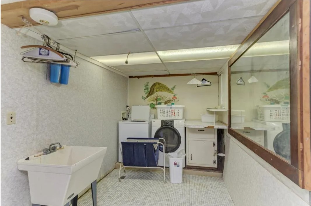 21730 W Highway 113 Highway, Custer Park, IL 60481
