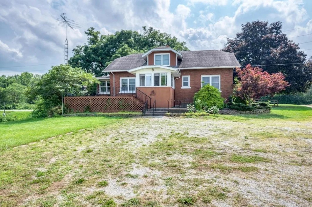 21730 W Highway 113 Highway, Custer Park, IL 60481