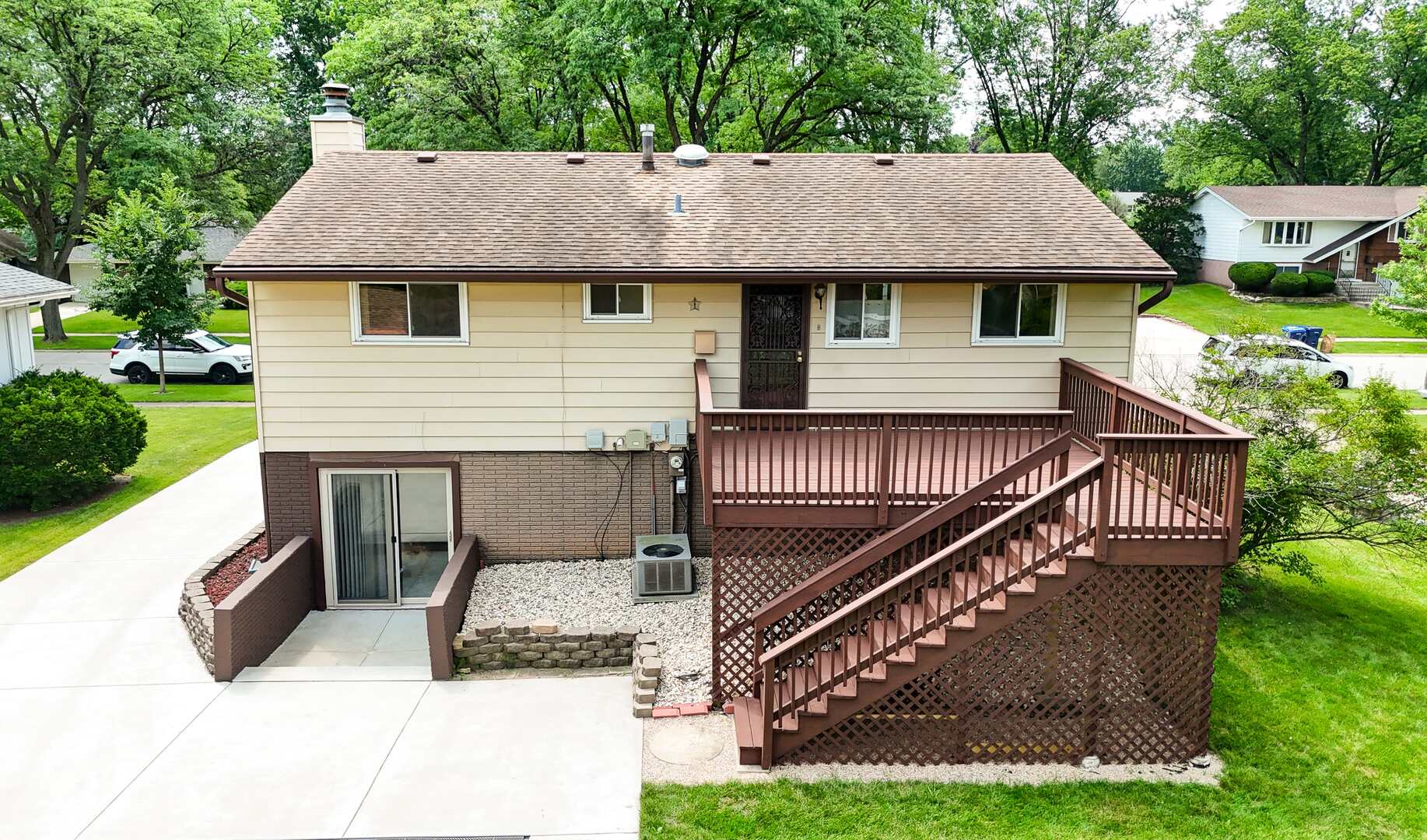 1408 Hampton Lane, Schaumburg, IL 60193