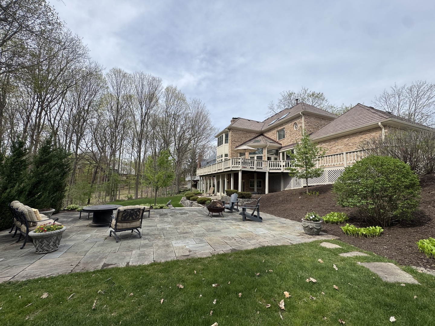 3009 Fox Glen Court, St. Charles, IL 60174