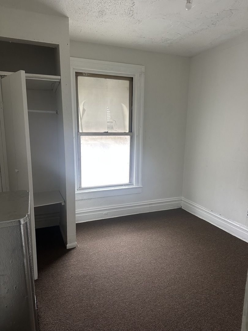 7225 S Princeton Avenue, Chicago, IL 60621