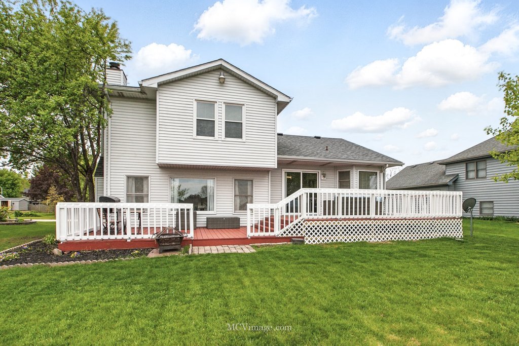 1614 N Autumn Drive, Joliet, IL 60431