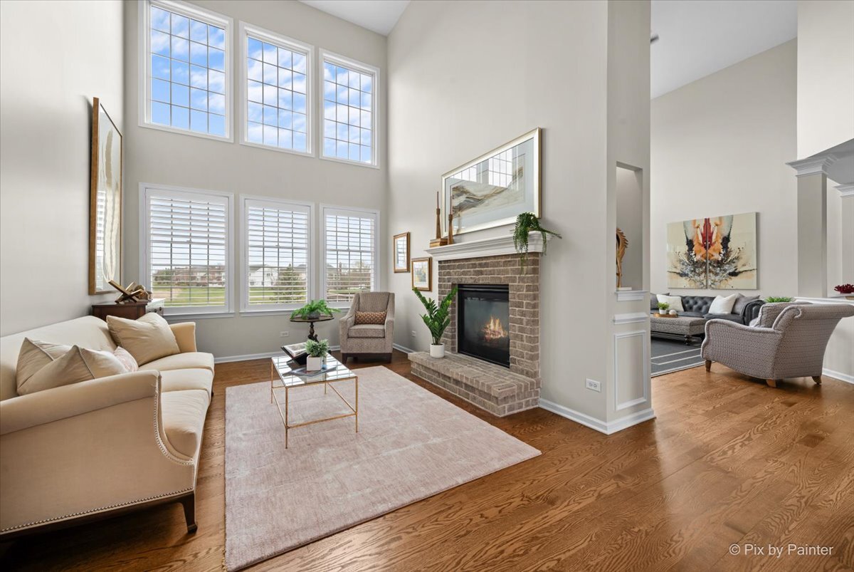 20 Championship Parkway, Hawthorn Woods, IL 60047