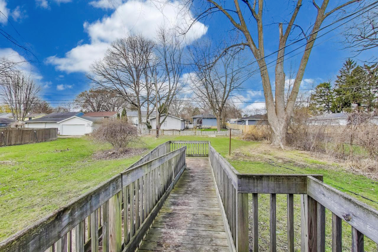 1224 Landon Avenue, Winthrop Harbor, IL 60096