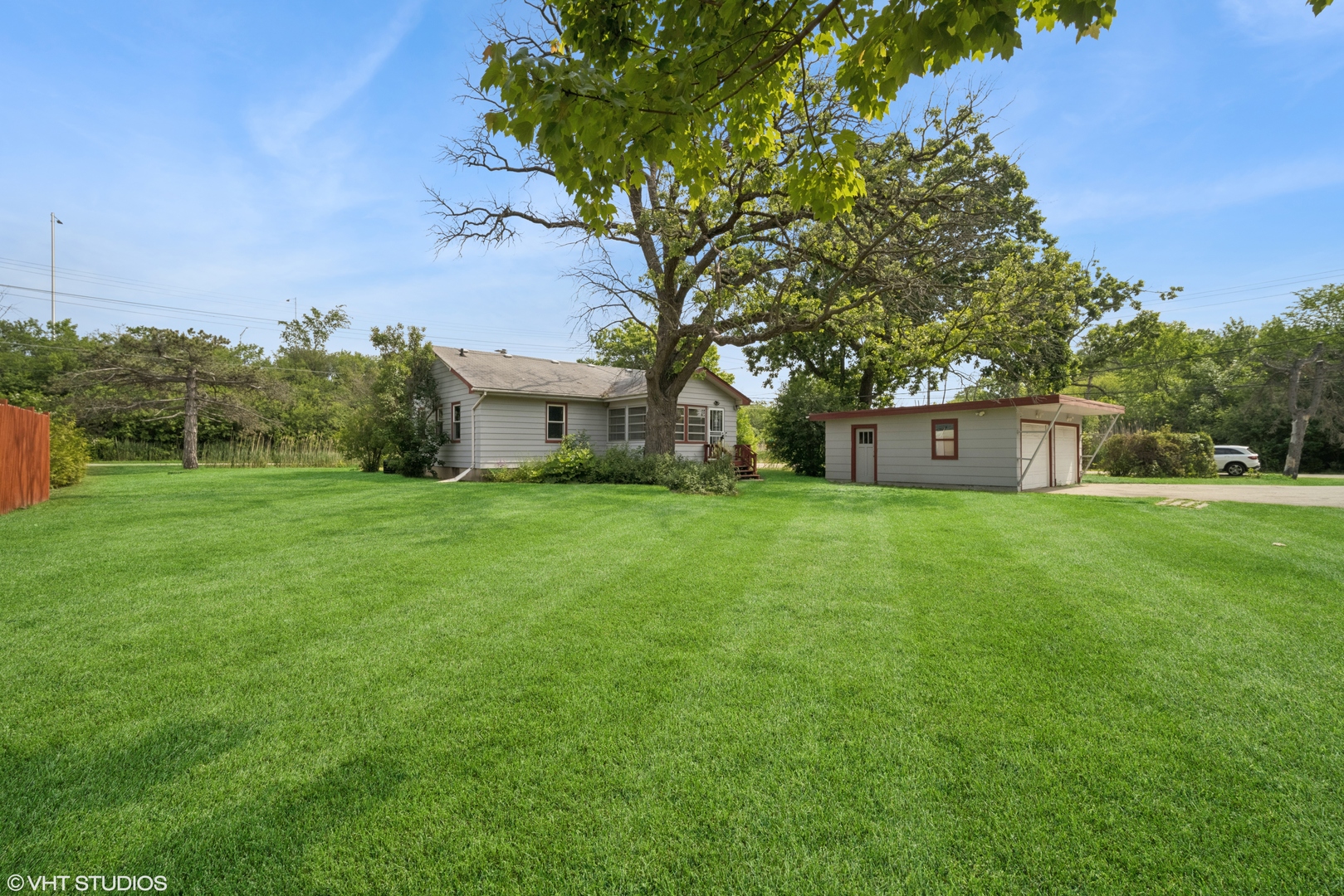 4363 W Kennedy Drive, Gurnee, IL 60031